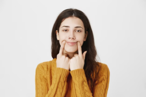 Harmful Effects of Faking Positivity